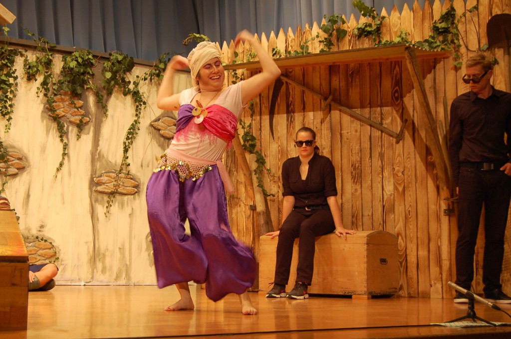 150104-laju-theater19